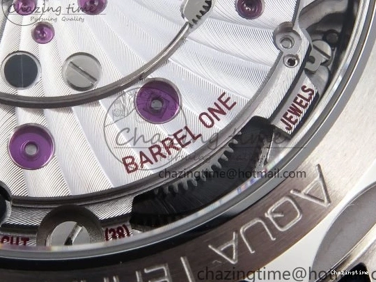 0226 Aqua Terra GMT Worldtimer 43mm VSF 1:1 Best Edition Deep Blue Dial on Blue Rubber Strap A8938 Super Clone QuickDry 7721